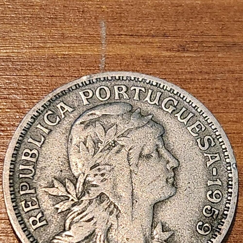 Unbranded Silver Collectibles